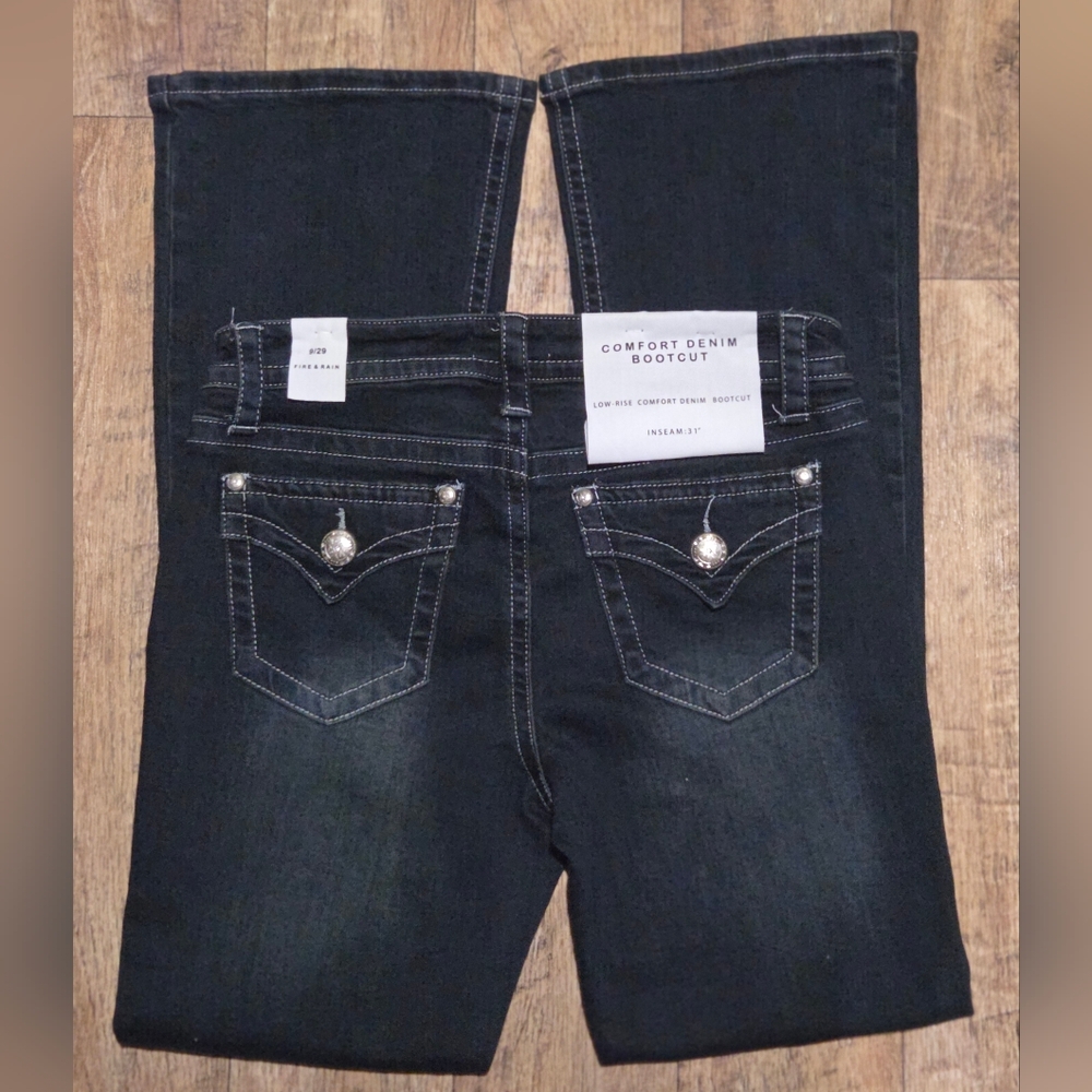 FIRE & RAIN LOWRISE BOOTCUT COMFORT DENIM JEANS